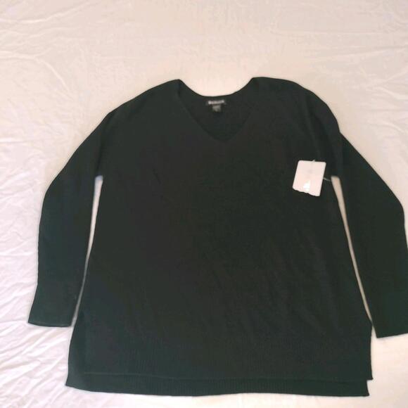 Athleta Sweaters - Athleta NWT Women's Black Hanover V-Neck Wool Blend Sweater Size Large